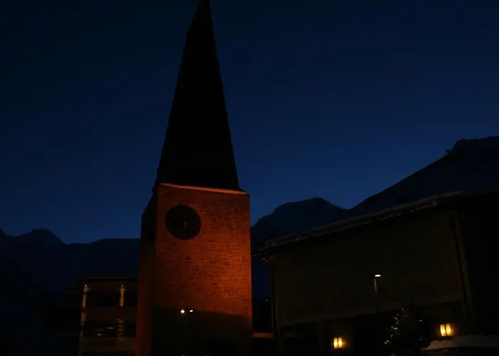 旅馆 Imseng 萨斯费